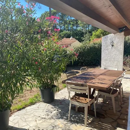 Magnifique Avec Piscine A La Palmyre Villa